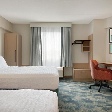 Hampton Inn Lancaster Fertility Екстер'єр фото