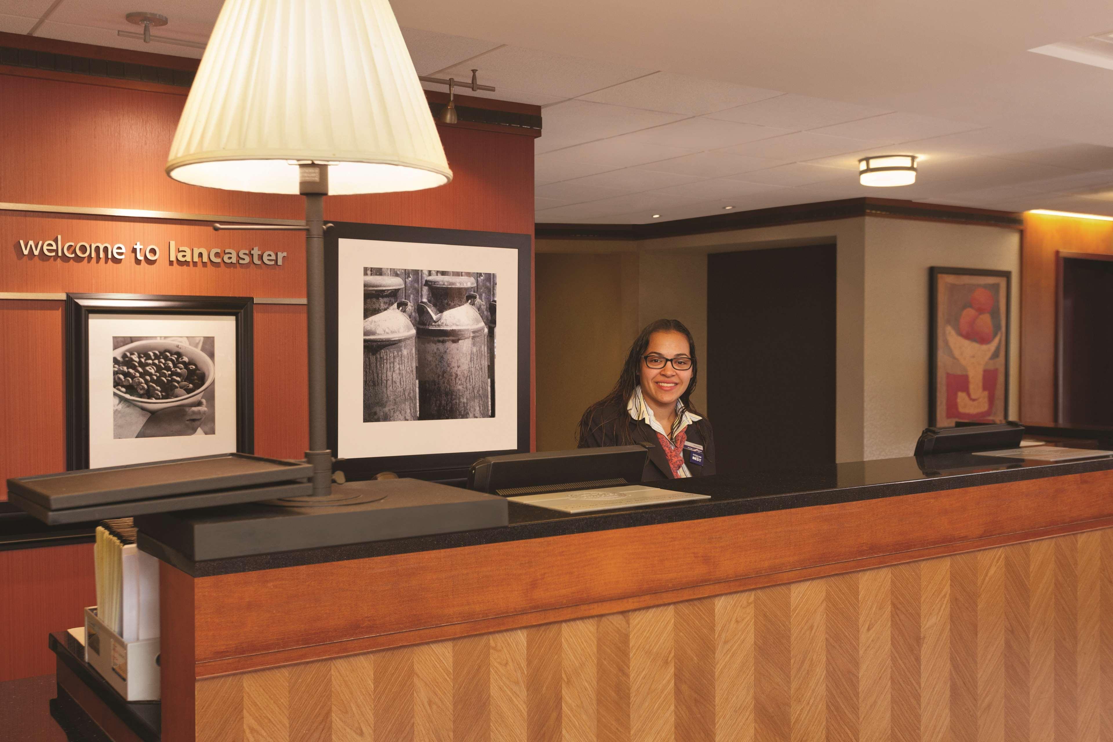 Hampton Inn Lancaster Fertility Екстер'єр фото